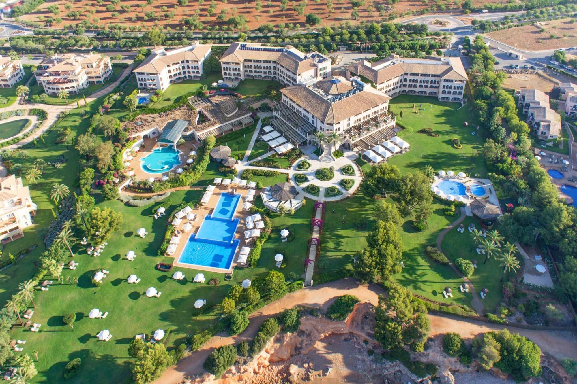 The St. Regis Mardavall Mallorca Resort Palma Nova  Ngoại thất bức ảnh